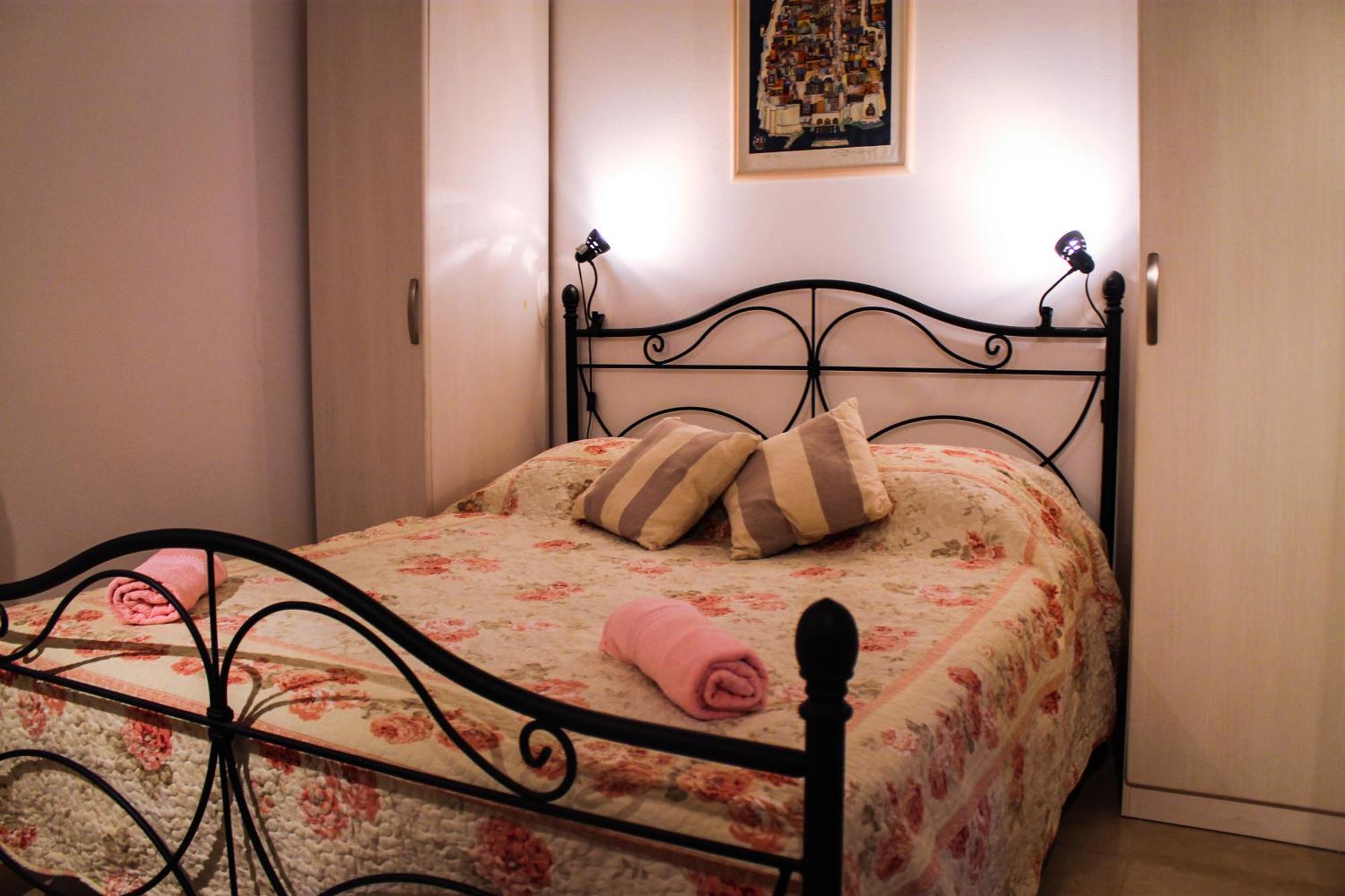Guesthouse Kamarin Pomena Bagian luar foto